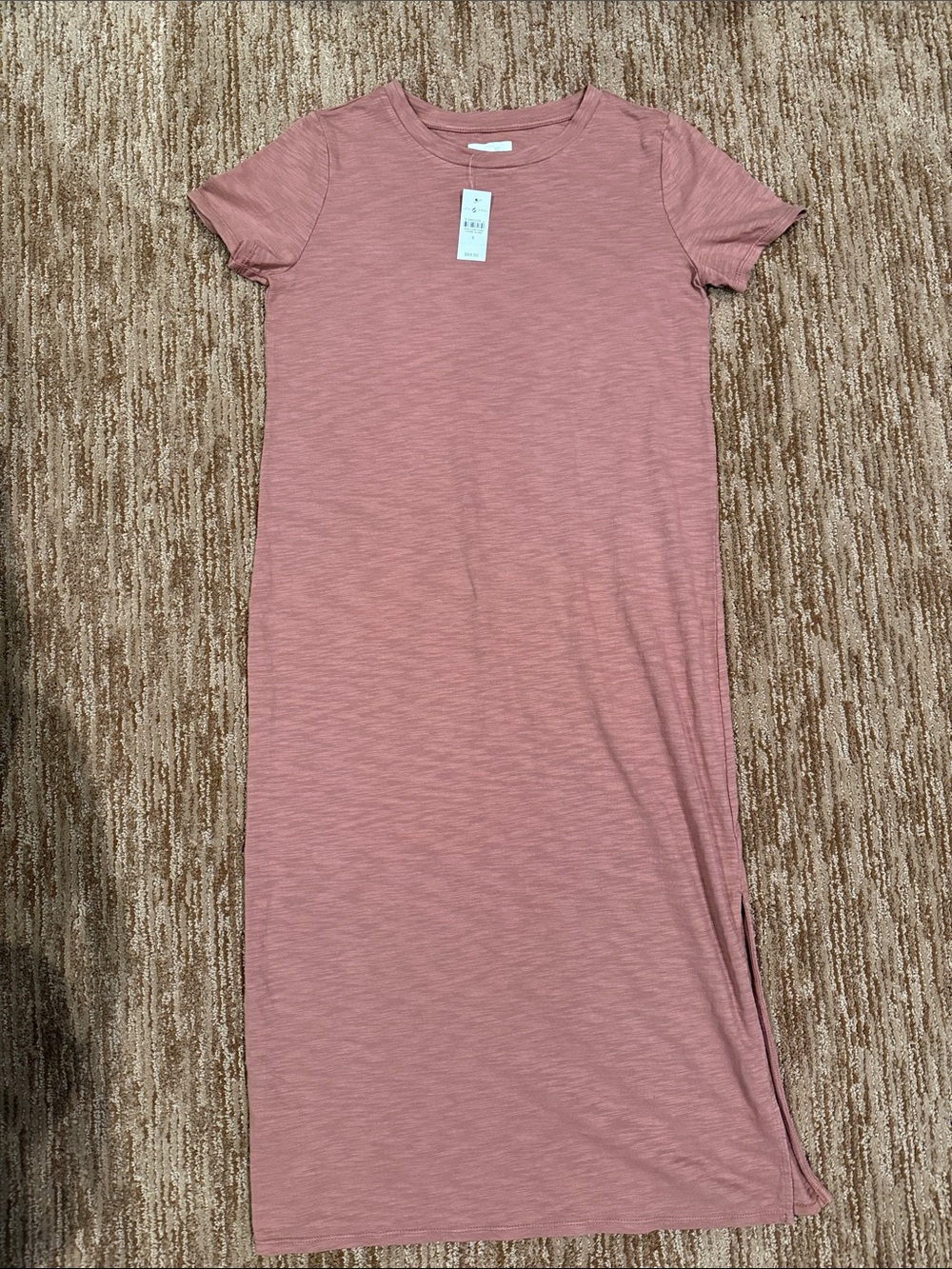 Classic Short-Sleeve Maxi Dress in Dusty Rose
